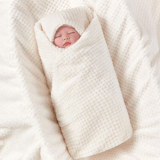couverture_bebe_emmaillotage_velours_polaire